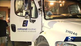 Linemen from Edmond head to Florida as Hurricane Ian approaches