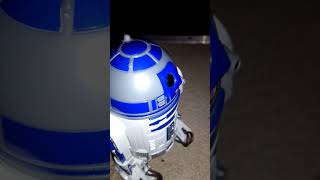 bb movie bb8 loses his head!