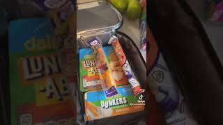 Lazy mum packs lunch #shorts #lunchbox #packedlunch #viral