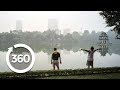 Tai Chi at Dawn | Hanoi, Vietnam 360 VR Video | Discovery TRVLR