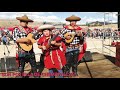 son por ella de chumbivilcas 🎼🎶 tema en una corrida.