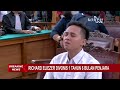 Hakim Jatuhi Vonis 1 Tahun 6 Bulan Penjara, Richard Eliezer Tak Kuasa Menahan Tangis!