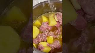 STUFATO DI CARNE E PATATE