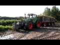 fendt 615 zieht zug vom acker