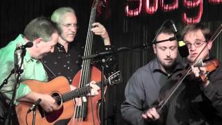 Michael Cleveland and Flamekeeper, New Camptown Races (Bluegrass Jamboree 2010)