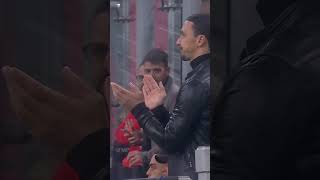 Zlatan cheers on Milan 👑