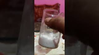 Salt vs Hydrogen Peroxide Reaction 💥-#shorts #scienceexperiment #ytshorts