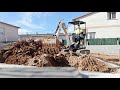 bobcat e20 rebajando piscina