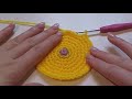 funny peeking chicken coaster free crochet pattern