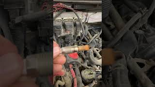 Spark plugs on a 5.4 Ford Triton