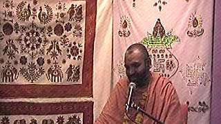 Shreemad Satsangi Jeevan Katha ( શ્રીમદ્ સત્સંગીજીવન કથા ) by Bhaktivihari Swami - Day 1 - Evening