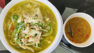 KH-55 Spicy Bamboo Shoot Soup-Khmer Food Delicious||របៀបស្លរសម្លរទំពាំងវល្លិ៍យាវ-แกงหน่อไม้ใบย่านาง