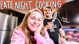 LATE NIGHT COOKING WITH MARISSA & GRIFF 🍝🍷👩🏼‍🍳 Making Pasta with Meat Sauce | vlogtober day 20