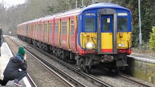 SWR Class 455s - 455903 + 455865 Arrive At Thames Ditton For Hampton Court