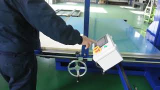 반자동 수직재단기(Semi-Auto Vertical Cutting Machine)