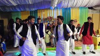 Gulabi jore me dance