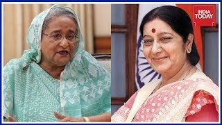 Rohingya Crisis : Sushma Swaraj Calls Up Sheikh Hasina