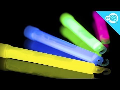 What elements are in a glow stick?