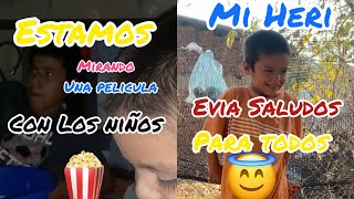 Estamos  mirando una película 🍿 con mis niños 👦