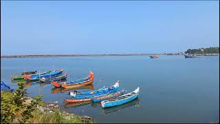 Thalayi Beach ,   Thalassery Thalayi Fishing Harbour