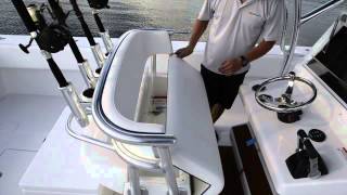 2014 SeaHunter 32 white with blue bottom