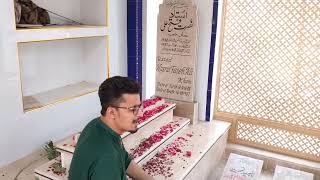 Mix Songs Of Ustad Nusrat Fateh Ali Khan On His Grave In FaisalAbad