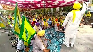 Patiala: Farmers hold protest against long power cuts and rising fuel prices