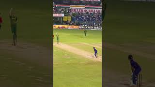 Anrich Nortje bowls a bouncer to Ishan Kishan* #ipl #cricket #trending #ishankishan #explore