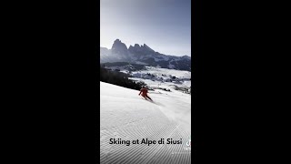 Scuola Sci Ortisei - Sciare all'Alpe di Siusi #shorts