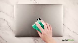 How to Clean a Laptop