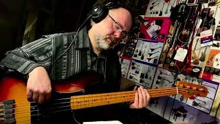 Paul McCartney-Distractions (bass cover)