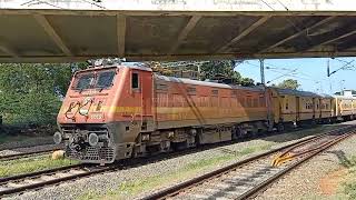 A quick departure | Tirunelveli - Sengottai passenger departing Tenkasi railway station