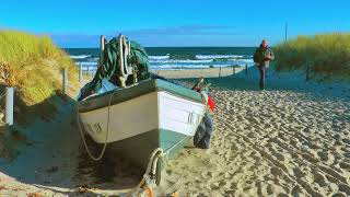 Ostsee bei Kölpinsee, Insel Usedom, 18. November 2022; sehr klarer, kalter und stürmischer Vormittag