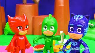 PJ Masks' Night Ninja Plays With Gekko and Owelette