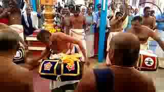 Chandra Naadam   Different pieces of Thalavottoms by Kunissery Chandran from different Panchavadhyam