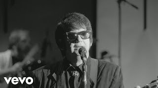 Roy Orbison - The Comedians (Black & White Night 30)