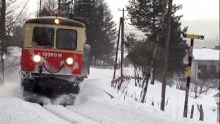 Mariazellerbahn bei Neuschnee