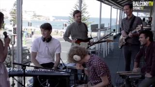 GOLDSMITH - WHITE FLAMINGO (BalconyTV)