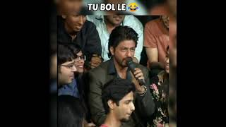 SRK FUNNY MOMENT WITH A FAN  XD | Must Watch