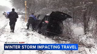 Winter Storm Warning: Multiple inches of snow in Chicago area disrupts holiday travel