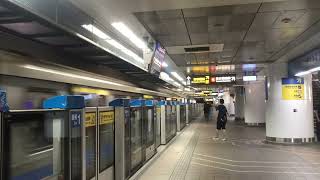 台北捷運C321型往南港展覽館離開台北車站