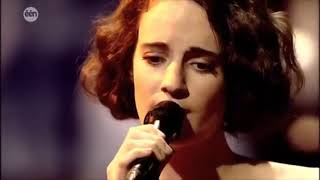 Hooverphonic - The Night Before (live at De Laatste Show 2010) feat. Noémie Wolfs