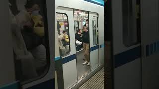 【ドア閉】東京メトロ東西線15000系のドア閉を外から撮影　ミニ６０１　#short　#shorts　#shortvideo　#shortsvideo　#funny　#funnyvideo