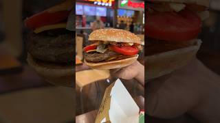 Tried the Cheapest and Most Expensive Burger at Burger King 🍔 👑