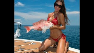 Fishing beauty catches big fish.  Sport fishing pro lady angler   #fishing #fish #bigfish