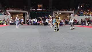 Mens grass dance special old skool syle final song at Denver March Pow Wow 2019