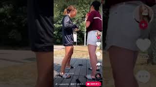 【TikTok】腰振り女子　太もも