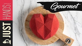 Heart-shaped cake | Akis Petretzikis