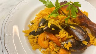 بايلا بالدجاج و غلال البحر  و كيفية تنضيف  بلح البحر🥘 Paella au poulet et fruits de mer