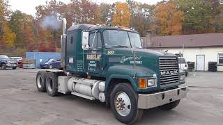 1990 Mack CH613 Tandem Axle Sleeper Cab Tractor - TRO 1021201